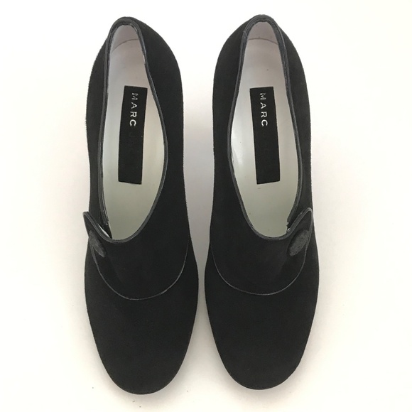 MARC JACOBS Black Suede Pump with Button Detail Black Heels Women’s Size 8 - Picture 3 of 16